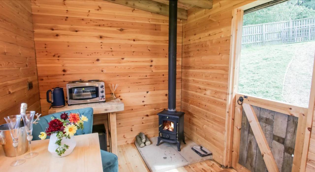 Shepherds Hut By Stepney Stays Scarborough Exteriör bild